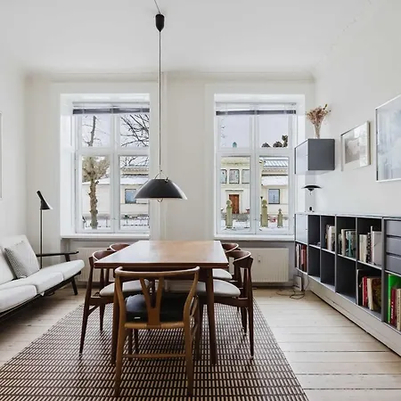 Bright & Charming 3-room Appartamento *