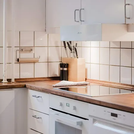 Bright & Charming 3-room דירה *